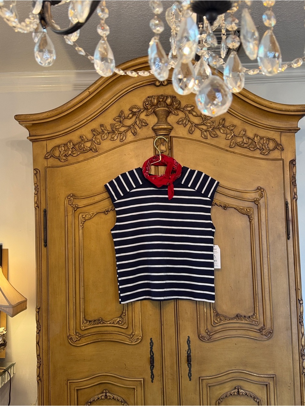 Time and Tru Navy and White Striped Crewneck Tank - Picture 3 of 8